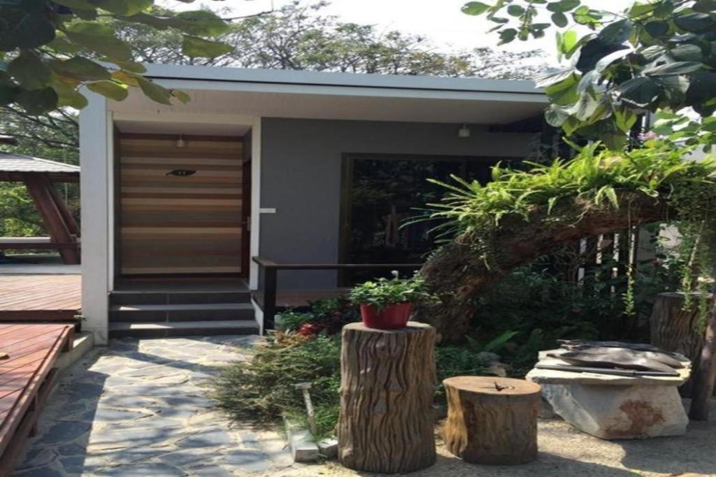Oyo 271 The Resort Romklao Bangkok Extérieur photo