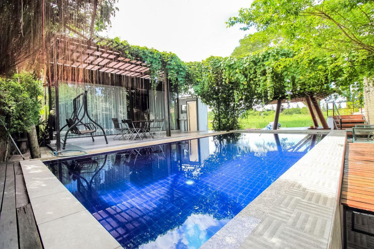 Oyo 271 The Resort Romklao Bangkok Extérieur photo